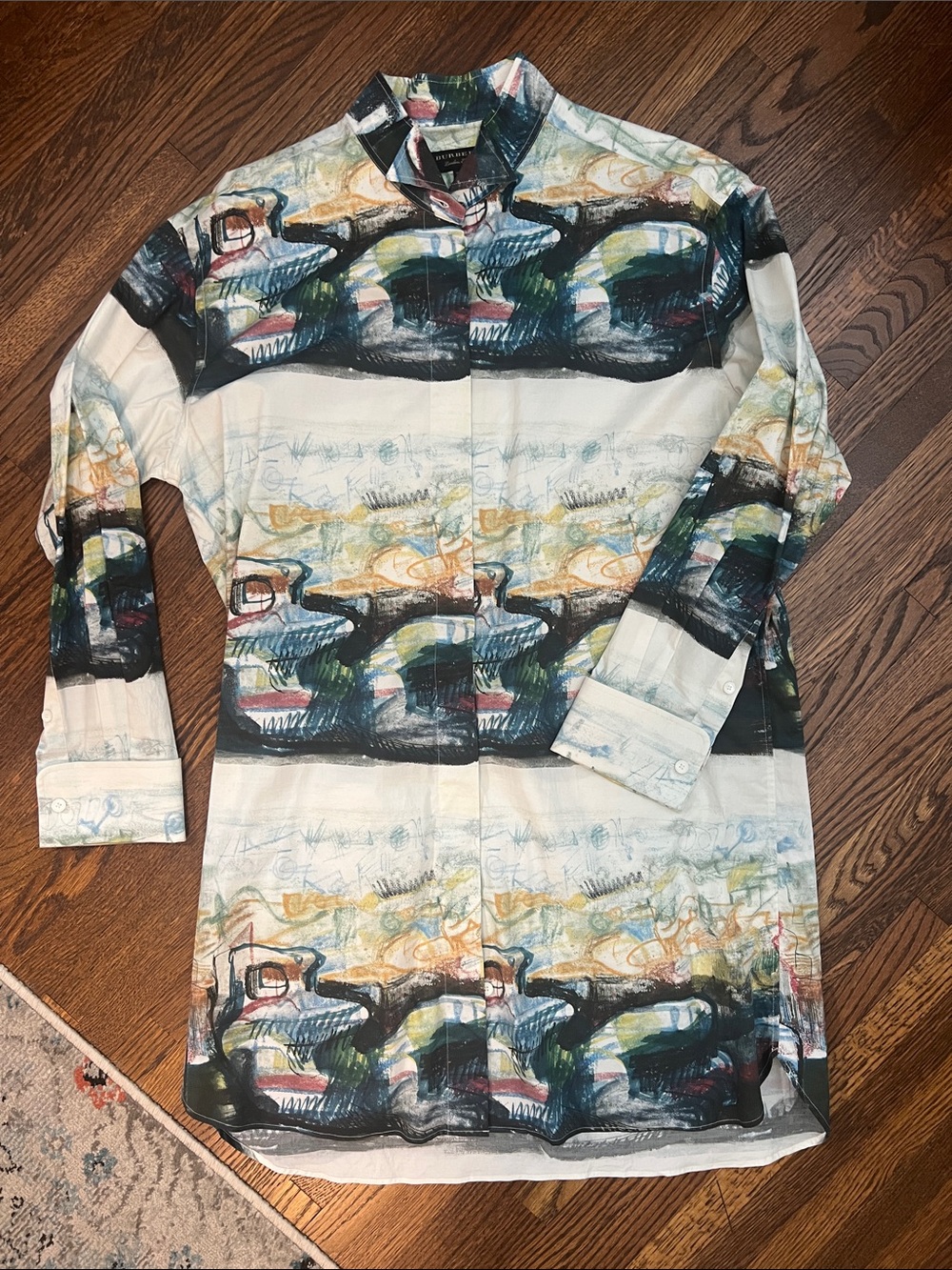 Burberry silk pocketed tunic shirt with Henry Moore painting